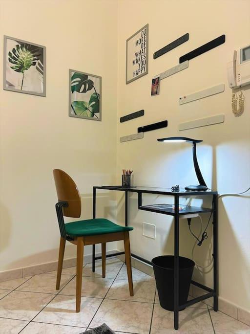 Casa Oltrepo Fresco Centrale Ma Silenzioso Parcheggio Interno Casteggio Exteriér fotografie